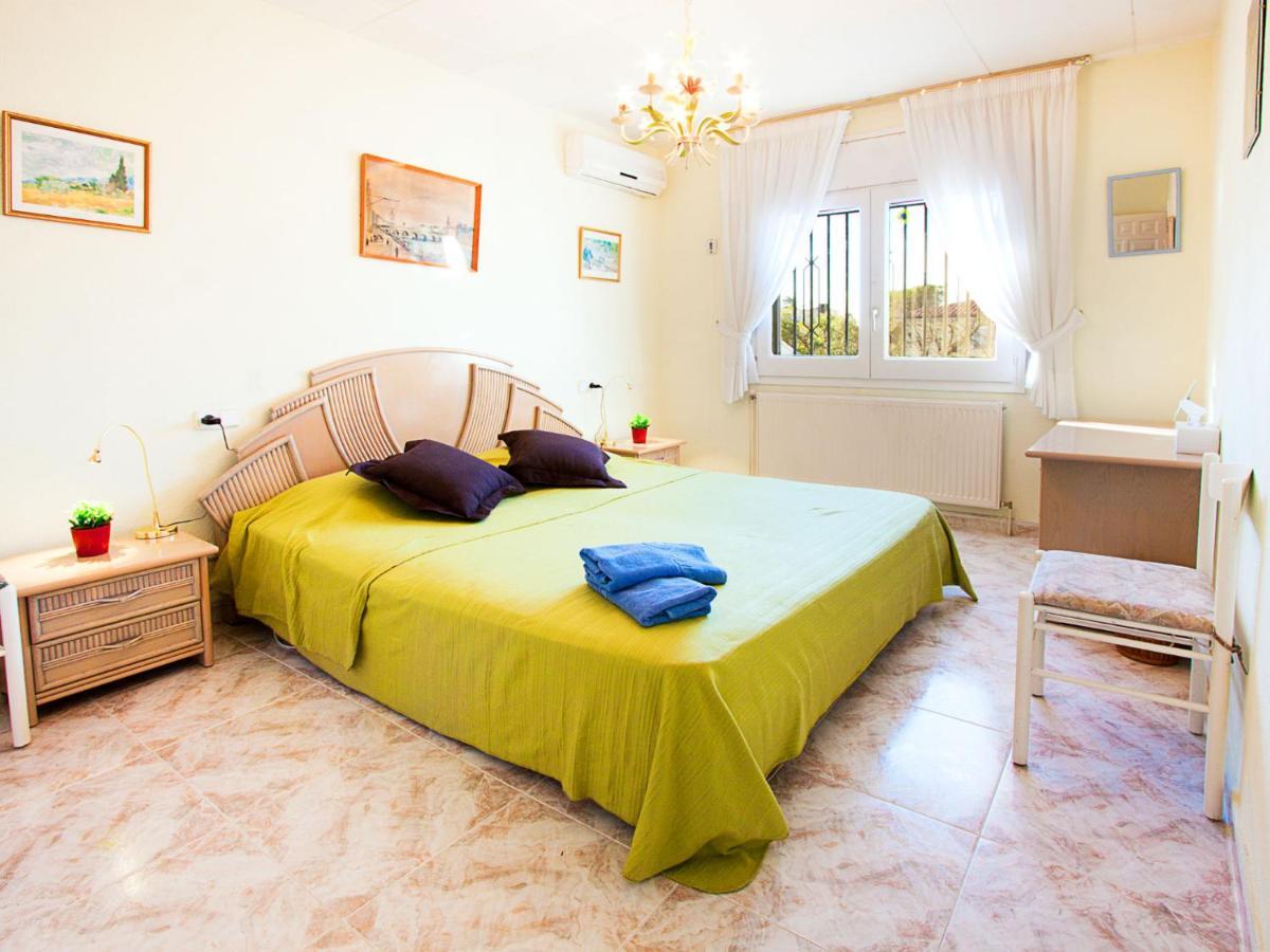 אמפוריבראבה Holiday Home Requesens Canal מראה חיצוני תמונה