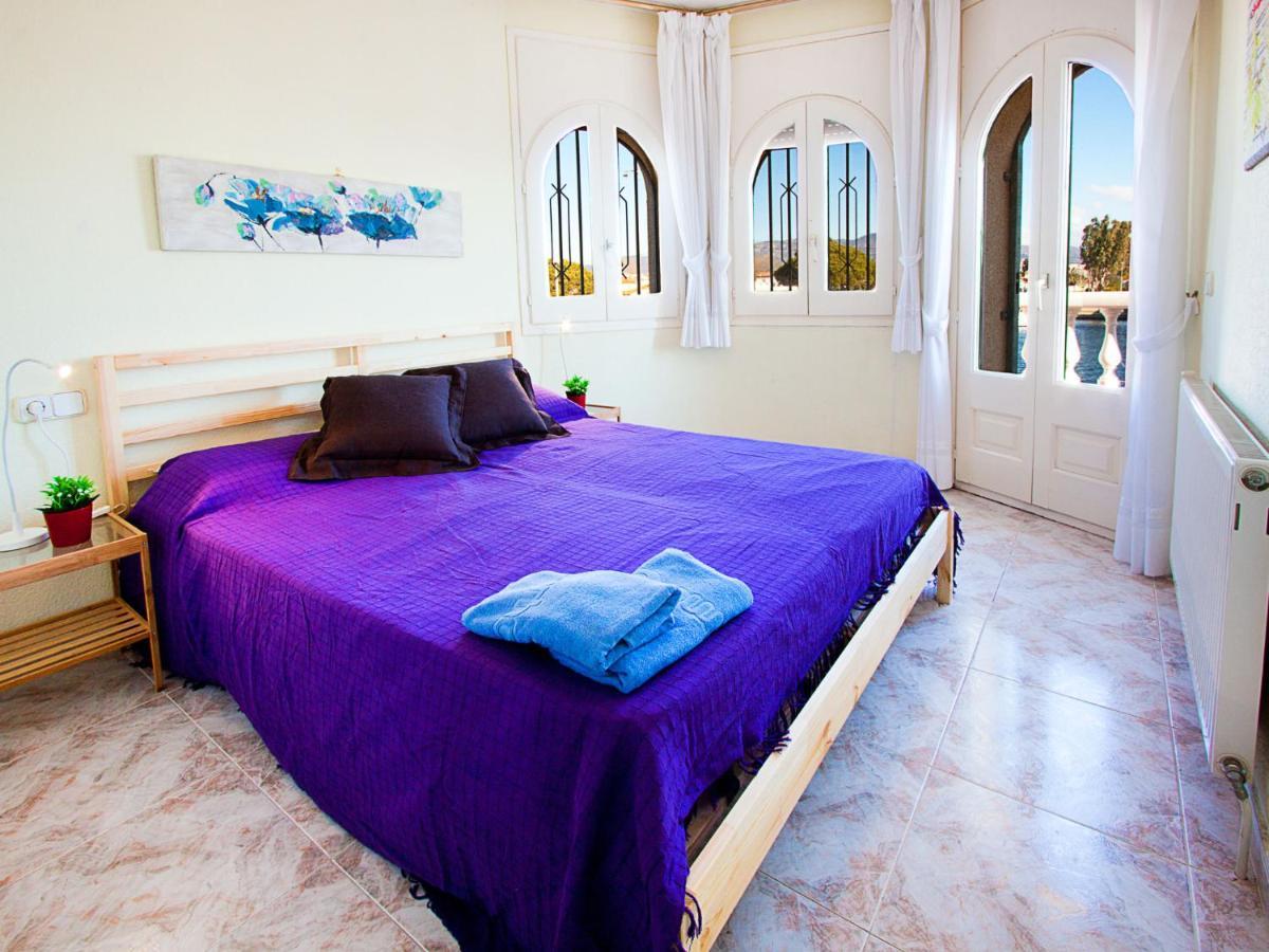 אמפוריבראבה Holiday Home Requesens Canal מראה חיצוני תמונה